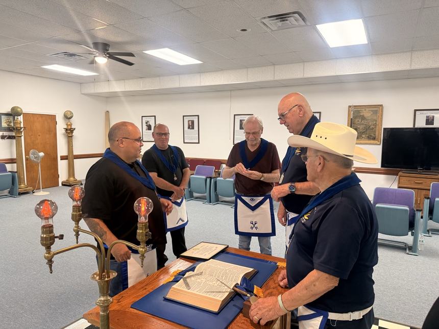 Brethren of Burkburnett Lodge No. 1027 at the Golden Trowel presentation